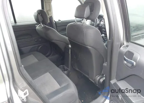 2013 Jeep Patriot Sport z USA, uszkodzony, nr VIN 1C4NJPBA6DD187373